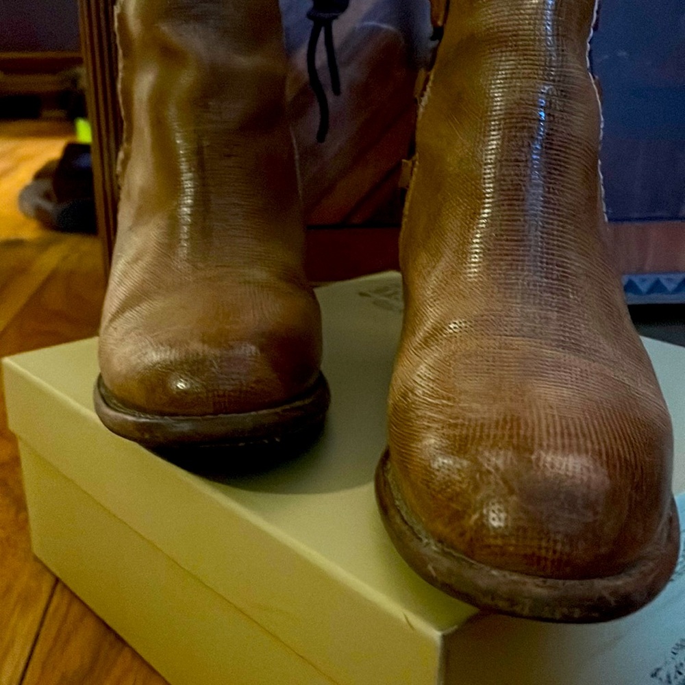Bed Stu ankle boots with back tie and over stitching detail in tan. - Picture 2 of 3